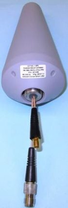 Iridium STARPAK BINL1 Dual Mode Ruggedized Helix Antenna, Threaded Pipe Mount